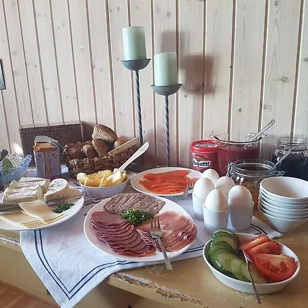 Huset I Skjaeringa Semesterbostad